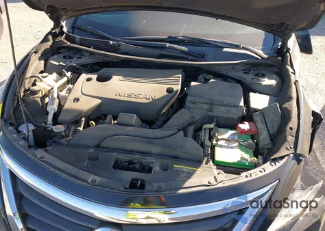 2015 Nissan Altima 2.5/2.5 S/2.5 Sl/2.5 Sv from USA, damaged, VIN 1N4AL3AP4FN917520